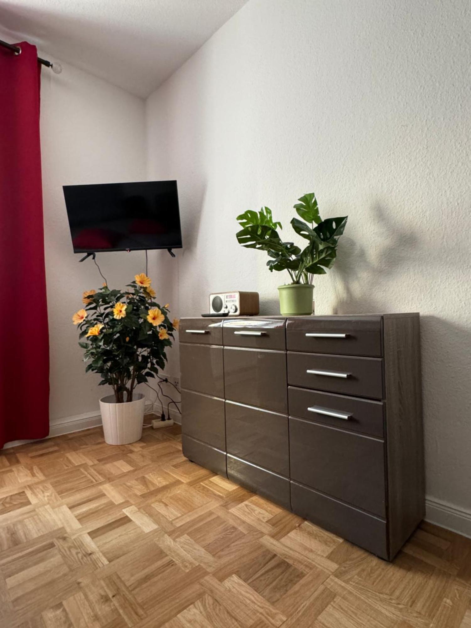 Sweet Home Inside Dresden Four Esterno foto